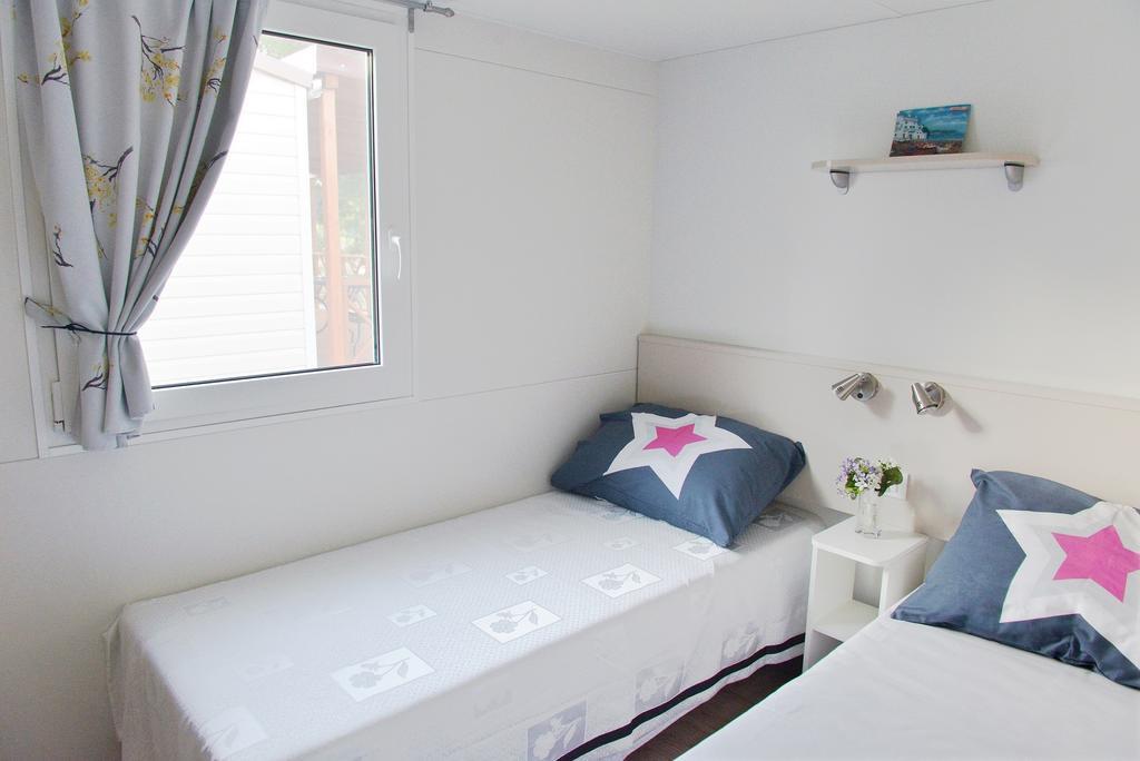 Mobile Homes Murter Jezera Exterior foto